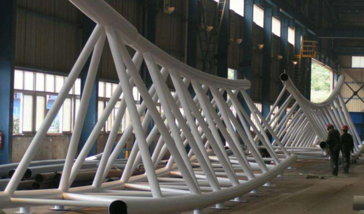 松原管廊钢结构与桁架结构的管道支架应该如何区分